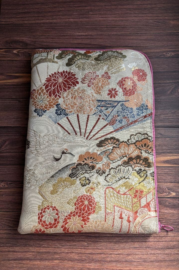 帯地リメイク　ノートPCケース