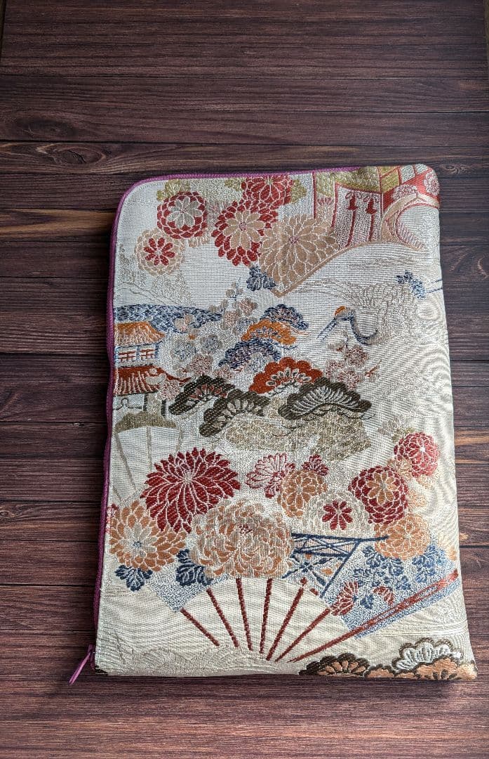 帯地リメイク　ノートPCケース