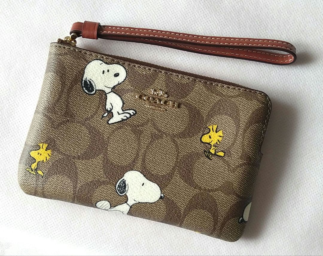 COACH コーチ × PEANUTS リストレット