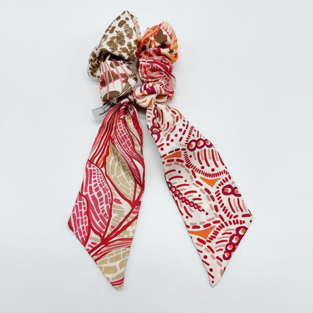 美品★Salvatore Ferragamo フェラガモ シュシュ★C64