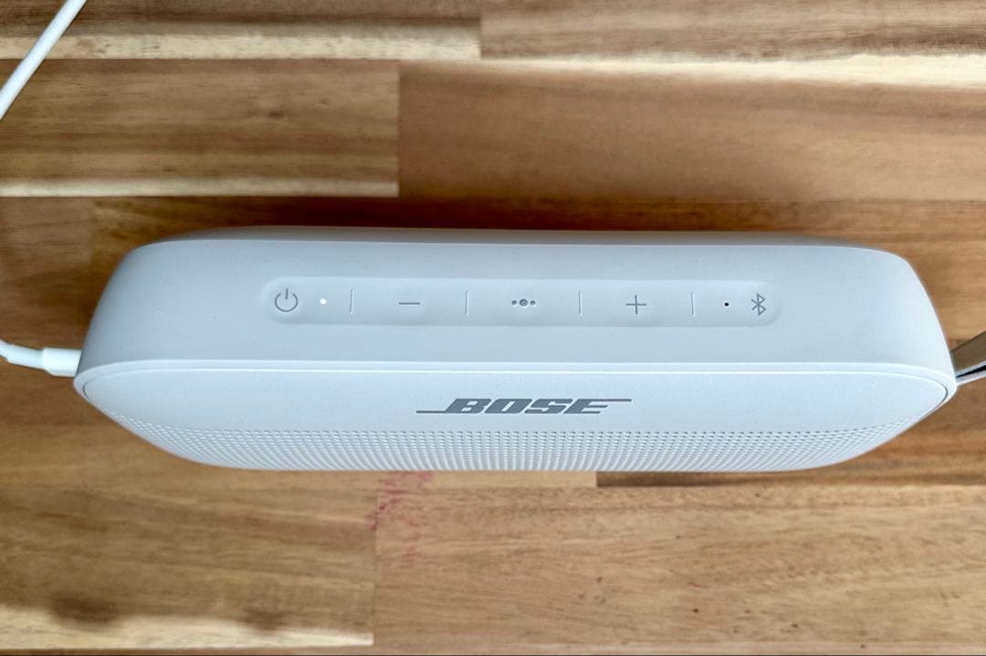 BOSE SoundLink Flex 白系