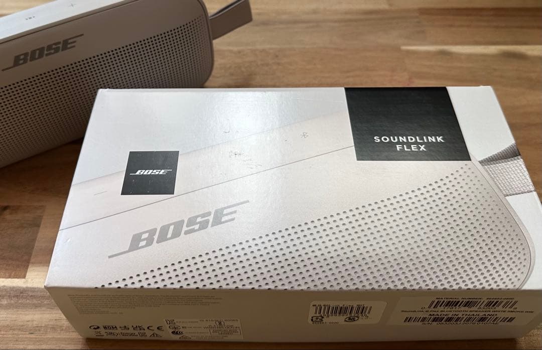 BOSE SoundLink Flex 白系