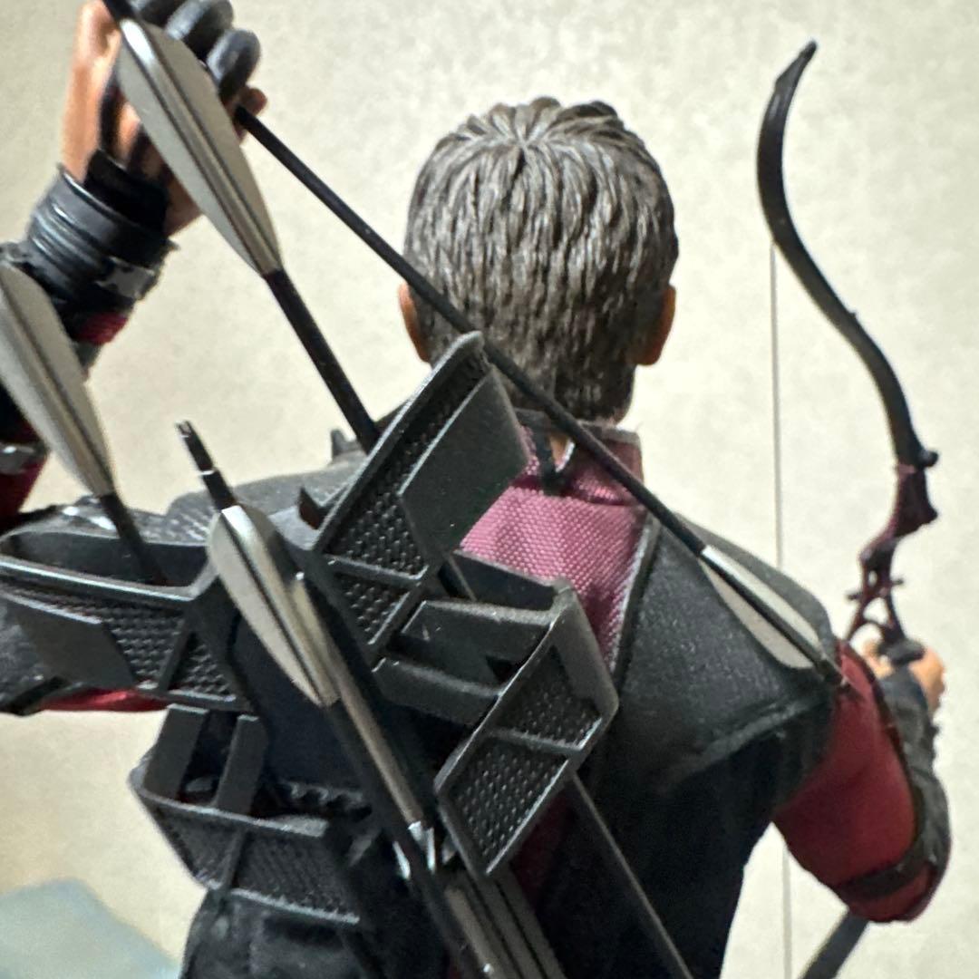 Marvel Avengers: Hawkeye ホークアイフィギュア