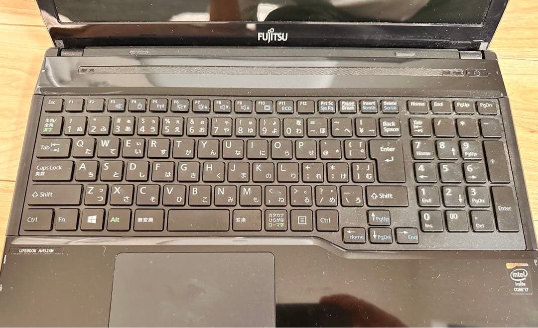 ノートパソコン　富士通　FUJITSU LIFE BOOK