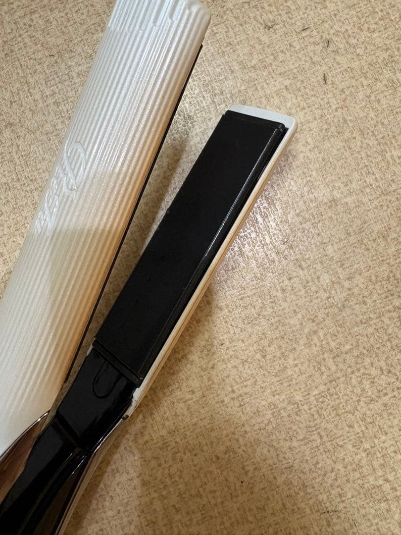 リファ ストレートアイロン ホワイト