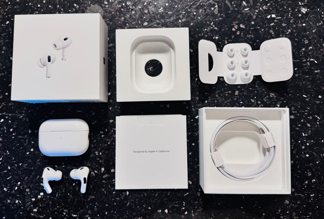 美品　正規品Apple AirPods Pro 第2世代 Type C