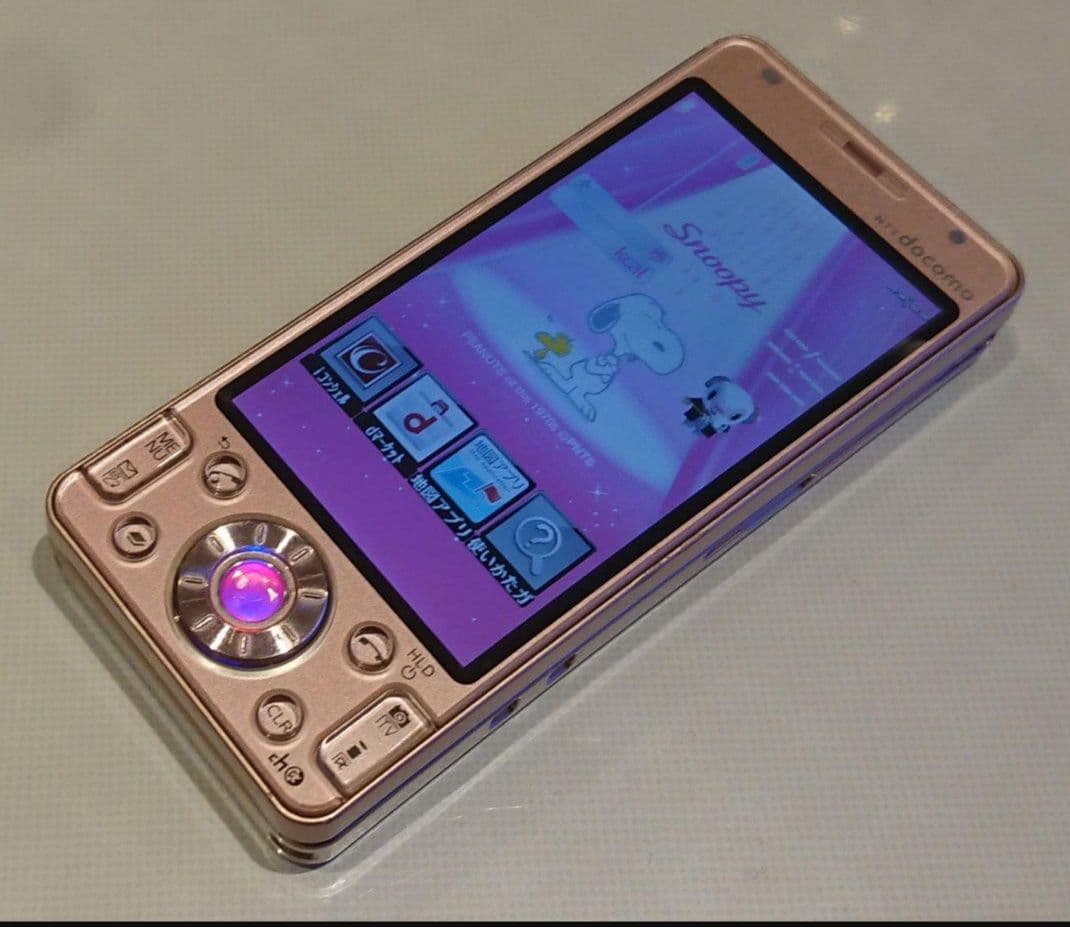 docomo foma p-03d ピンクゴールド