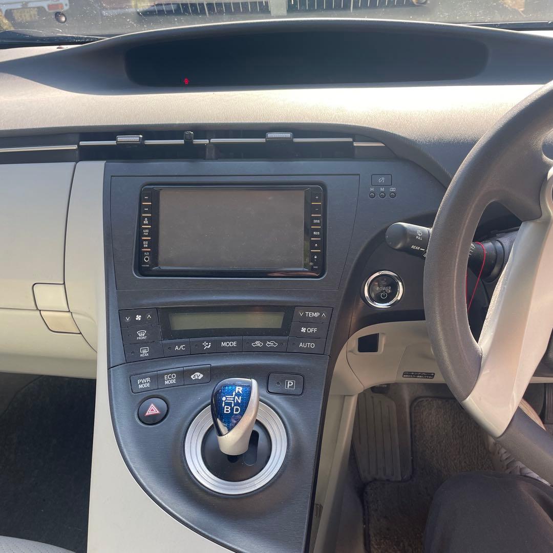 プリウス　30系　実質ワンオーナー　意外と綺麗