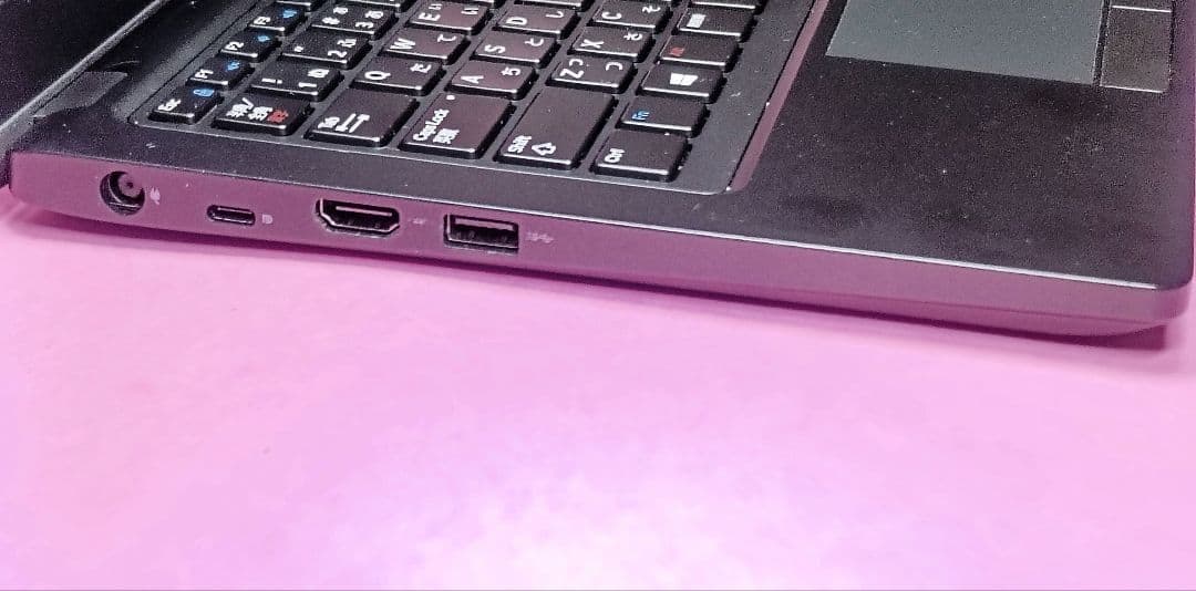 小型軽量✨8世代✨i5✨SSD128✨8GB✨オフィス✨カメラ付きノートパソコン