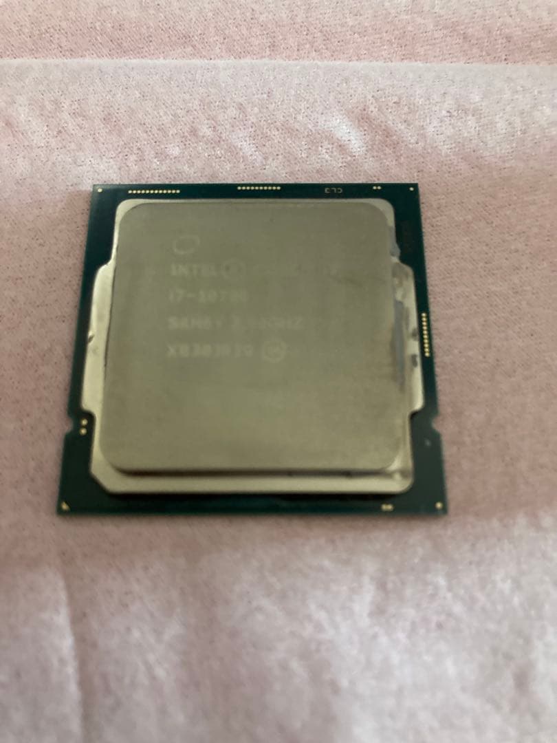 i7 10700ジャンク本体のみ