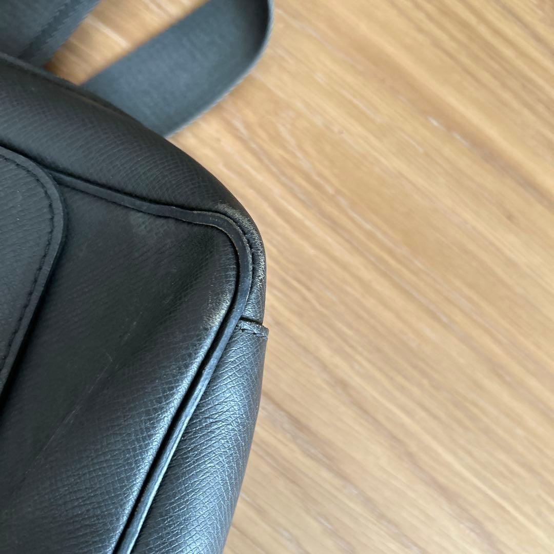 ルイヴィトン　タイガ　メッセンジャーバッグ