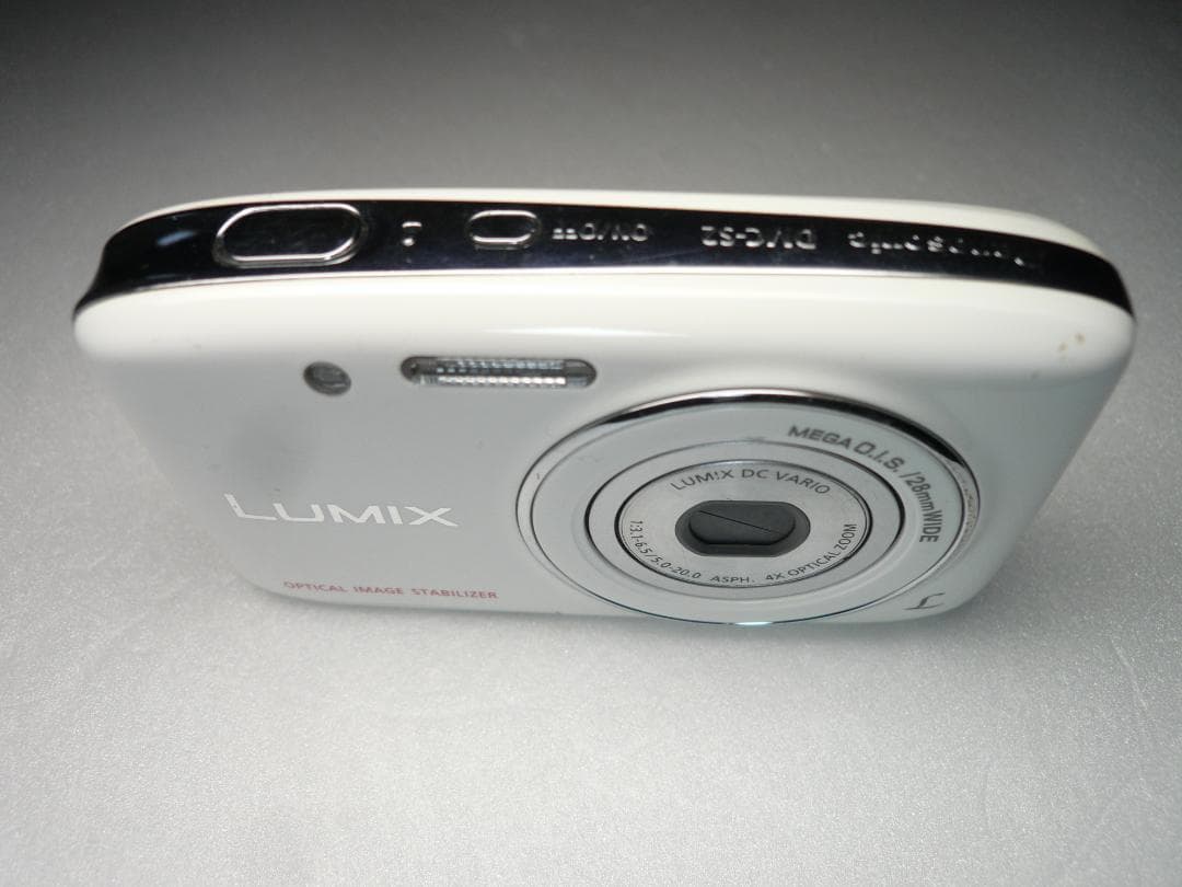 LUMIX★DMC-S2❤️可愛い白⭕️安心の実働品★光学4倍★1410万画素