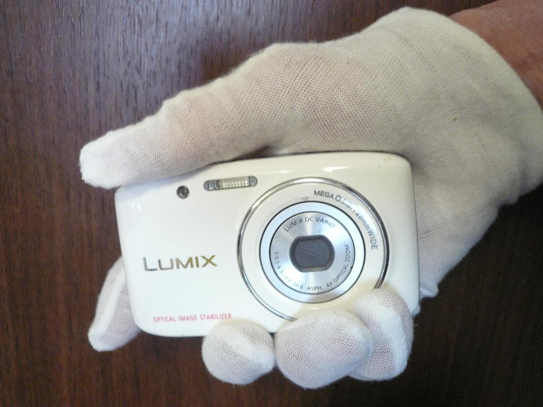LUMIX★DMC-S2❤️可愛い白⭕️安心の実働品★光学4倍★1410万画素
