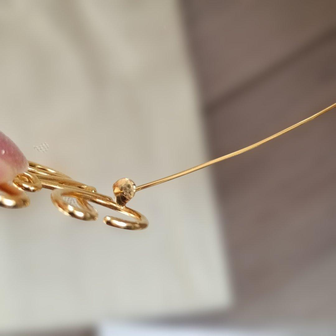 LOEWE 　金色　ロエベブローチ 　ポーチ付き　入学式ブローチ　卒業式ブローチ