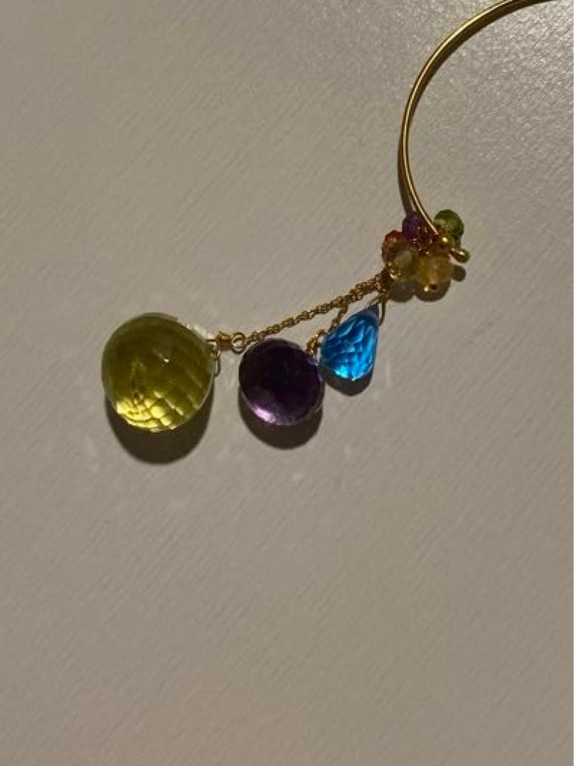 Sweet Pea 天然石フープピアス