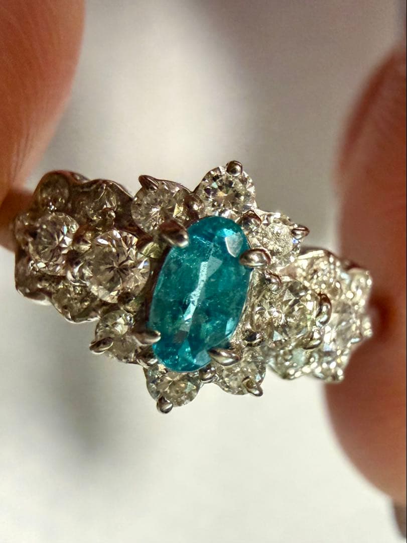 【専用】天然パライバトルマリン0.21ct ダイヤモンド 中宝研 ブラジル産