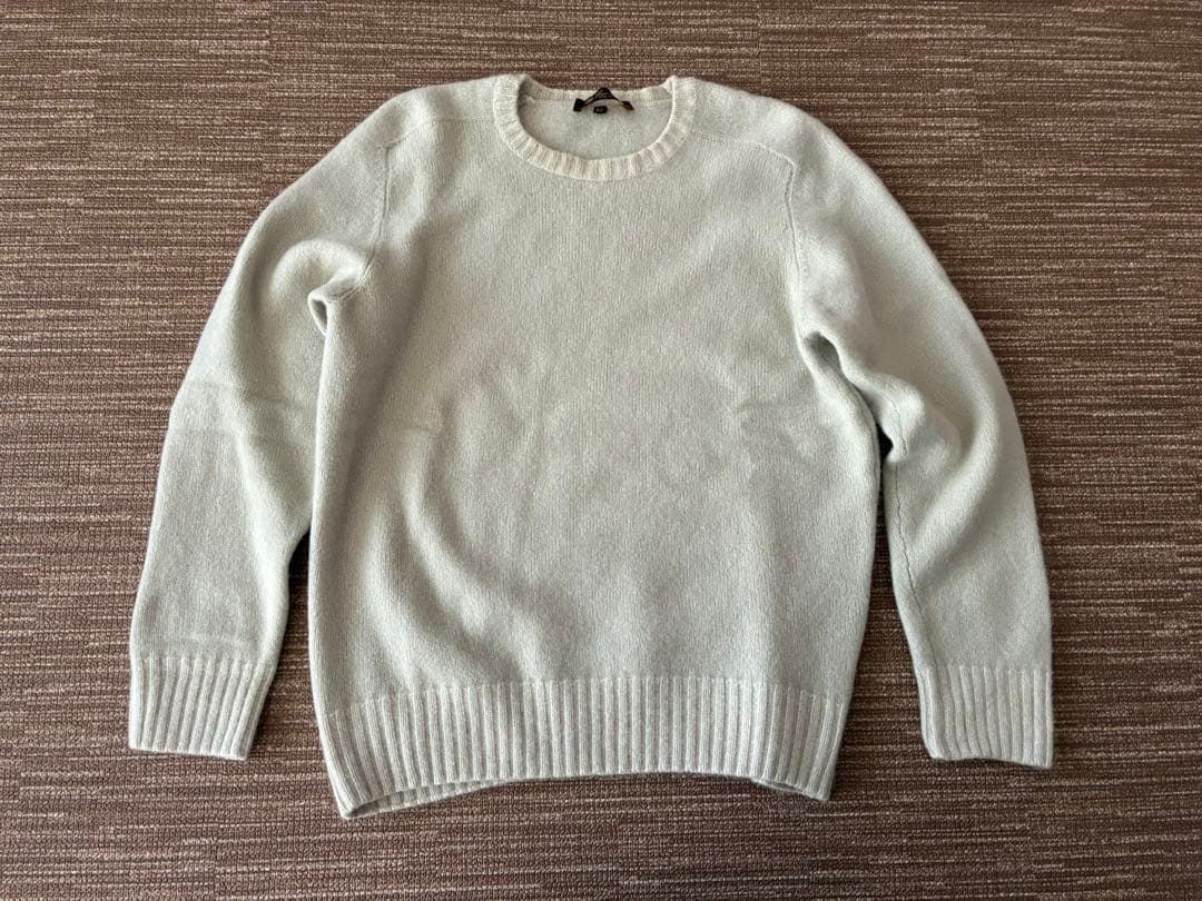 LoroPiana （ロロピアーナ）　カシミアニット