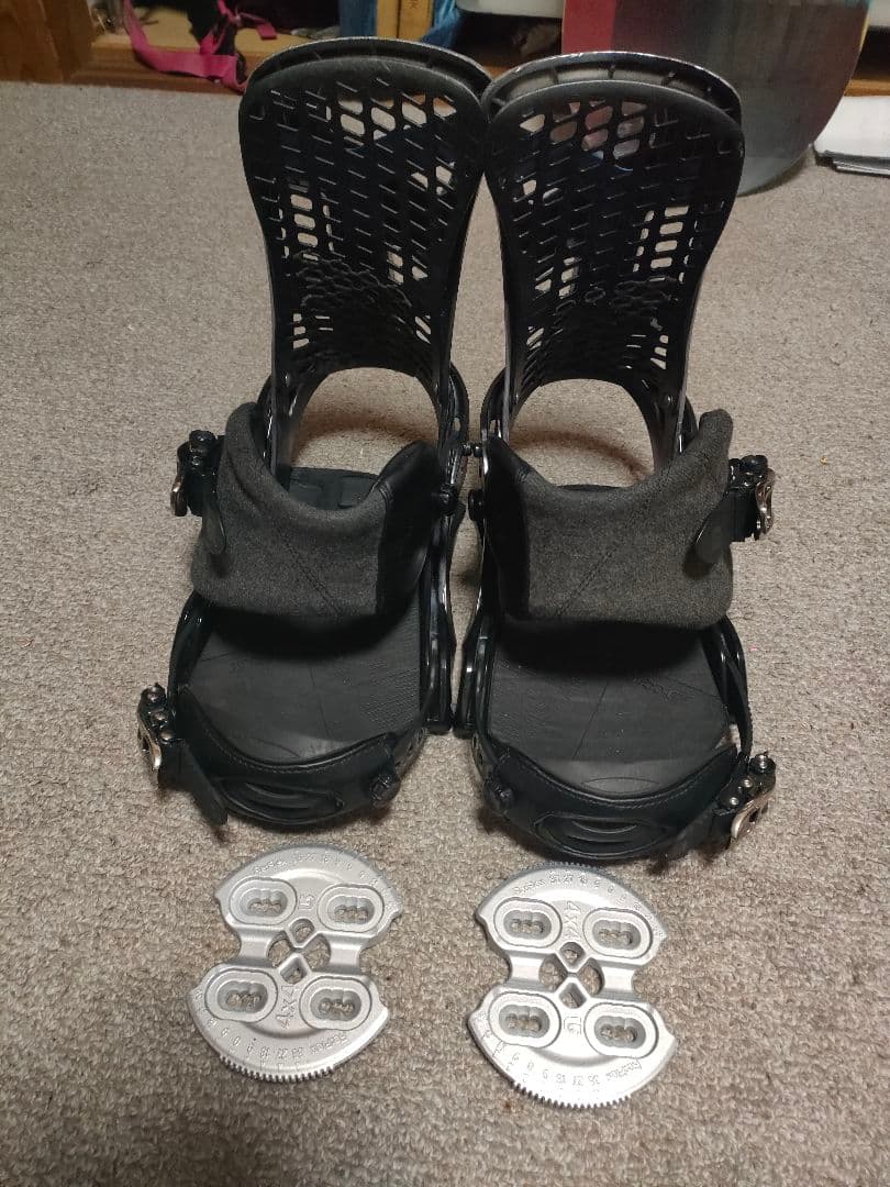 Burton スノーボード ビンディング Mサイズ　CARTEL　GENESIS