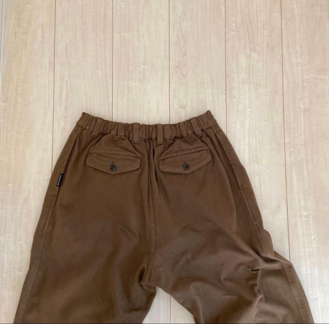 nest Robe upcyclelino BASICチノ2タックパンツ