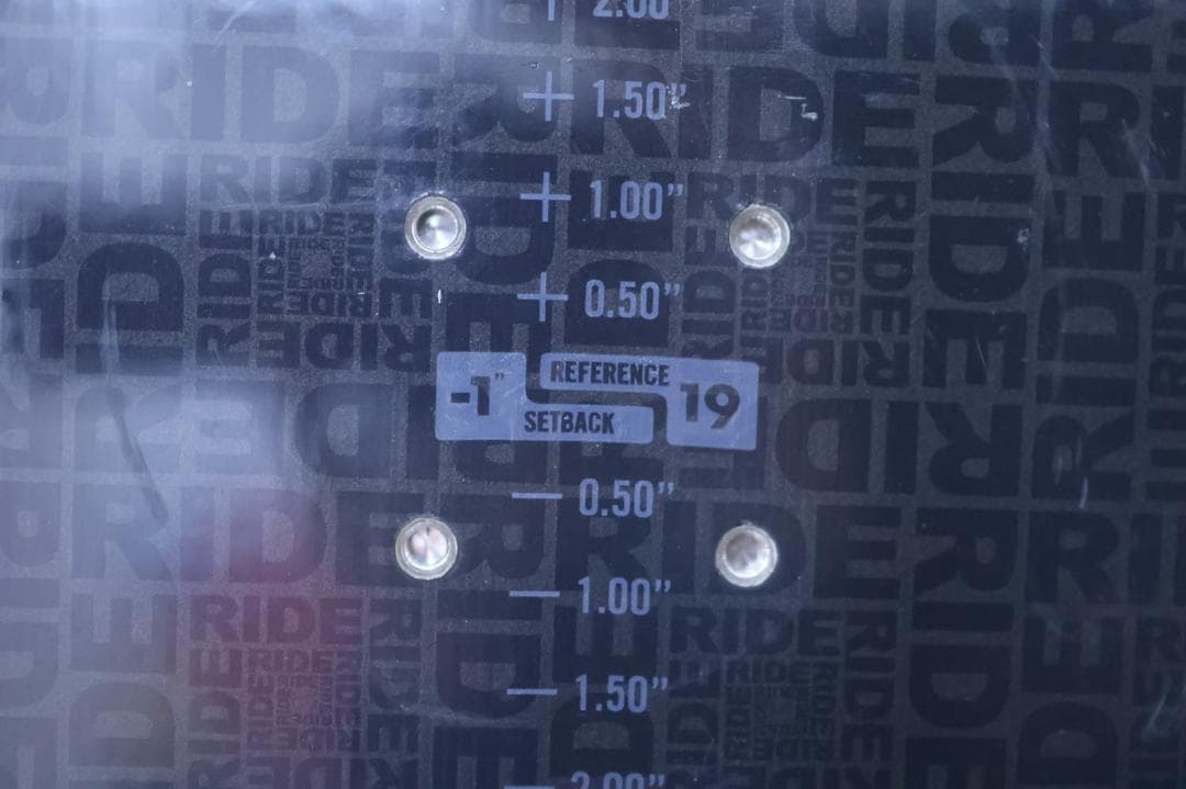 【美品】高速フリーラン RIDE スノボ 板 152cm スノーボード