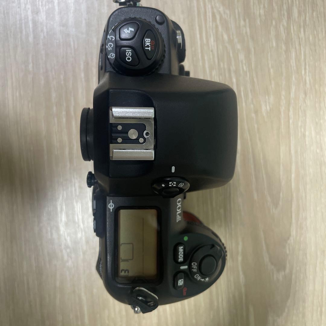 Nikon ニコン　F100 フィルム　カメラ　　フィルムカメラ　ジャンク品