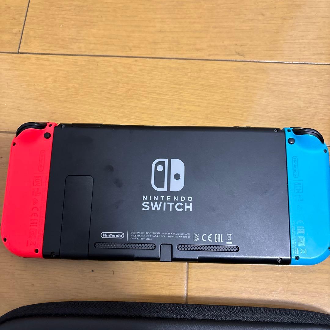 Nintendo Switch 赤/青 本体　周辺機器付属