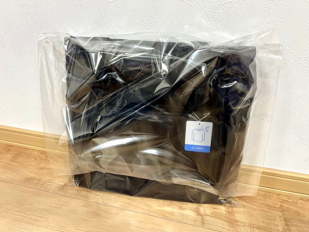 【新品、未開封】ファミリア　マザーズバック　赤チェック