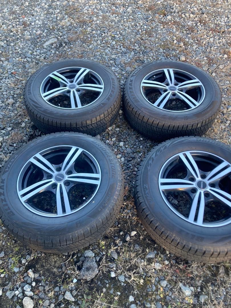 スタッドレスタイヤホィールセット215/65R16