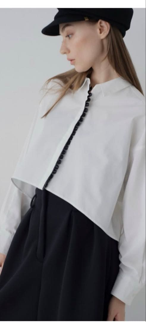 maison de Dolce クロップドシャツ