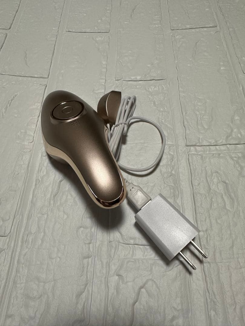 IKKO Eclat 美顔器 ゴールド レッドボックス