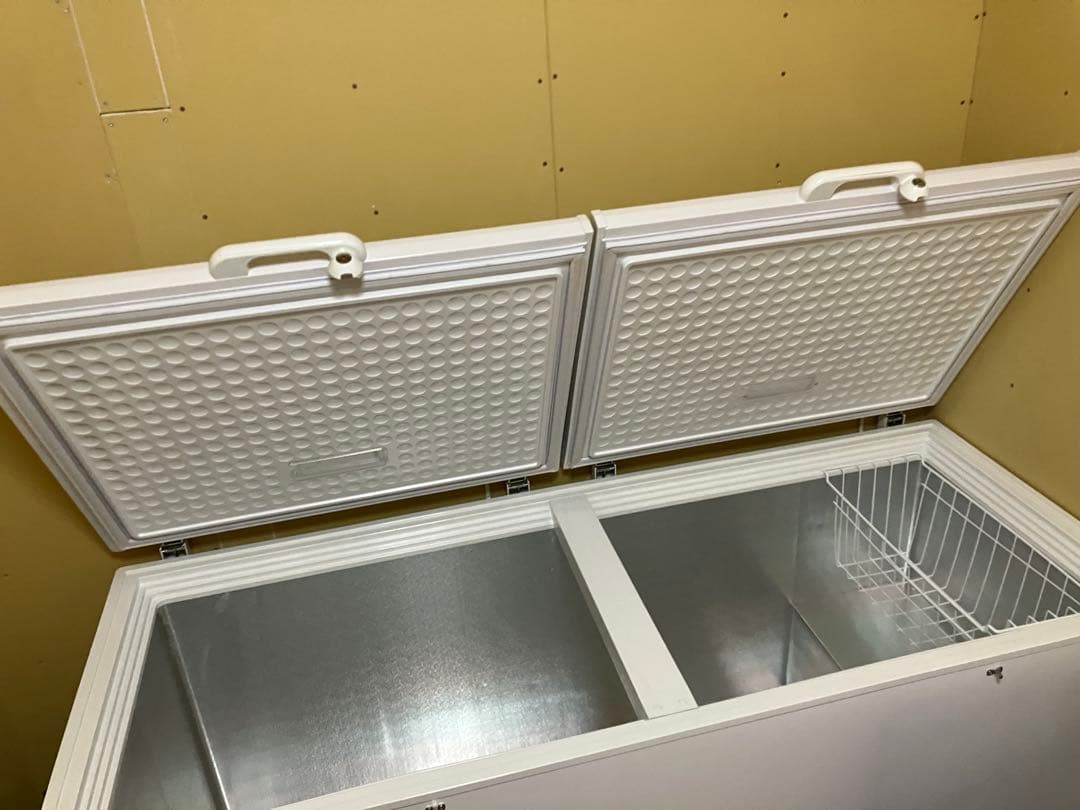 横型冷凍庫 ホワイト 2コンパートメント