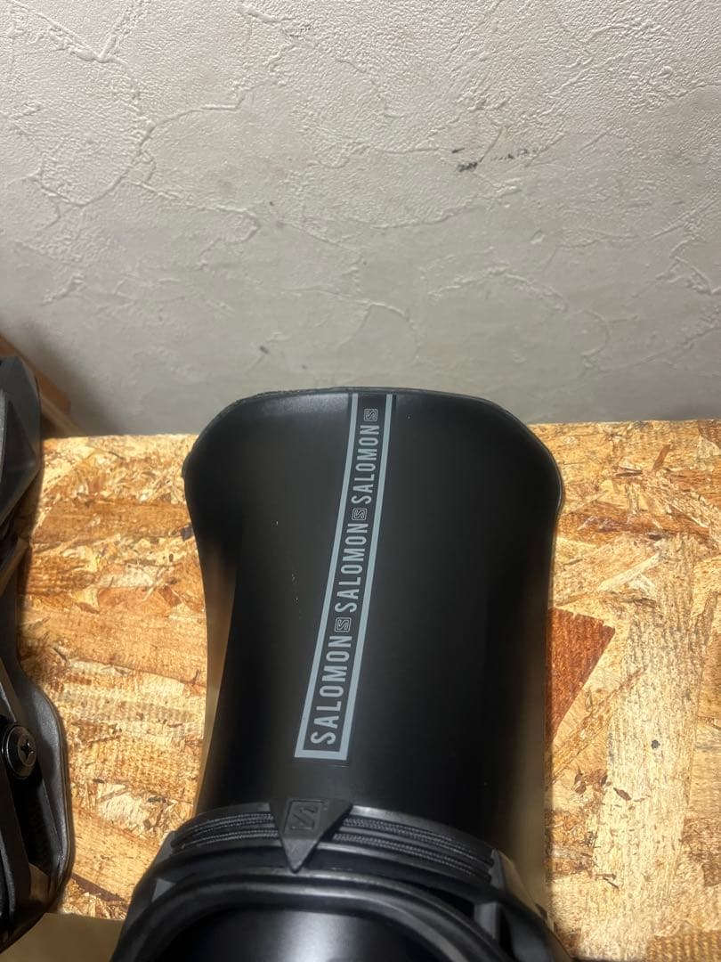 SALOMON black eddition！ DISTRICT Mサイズ