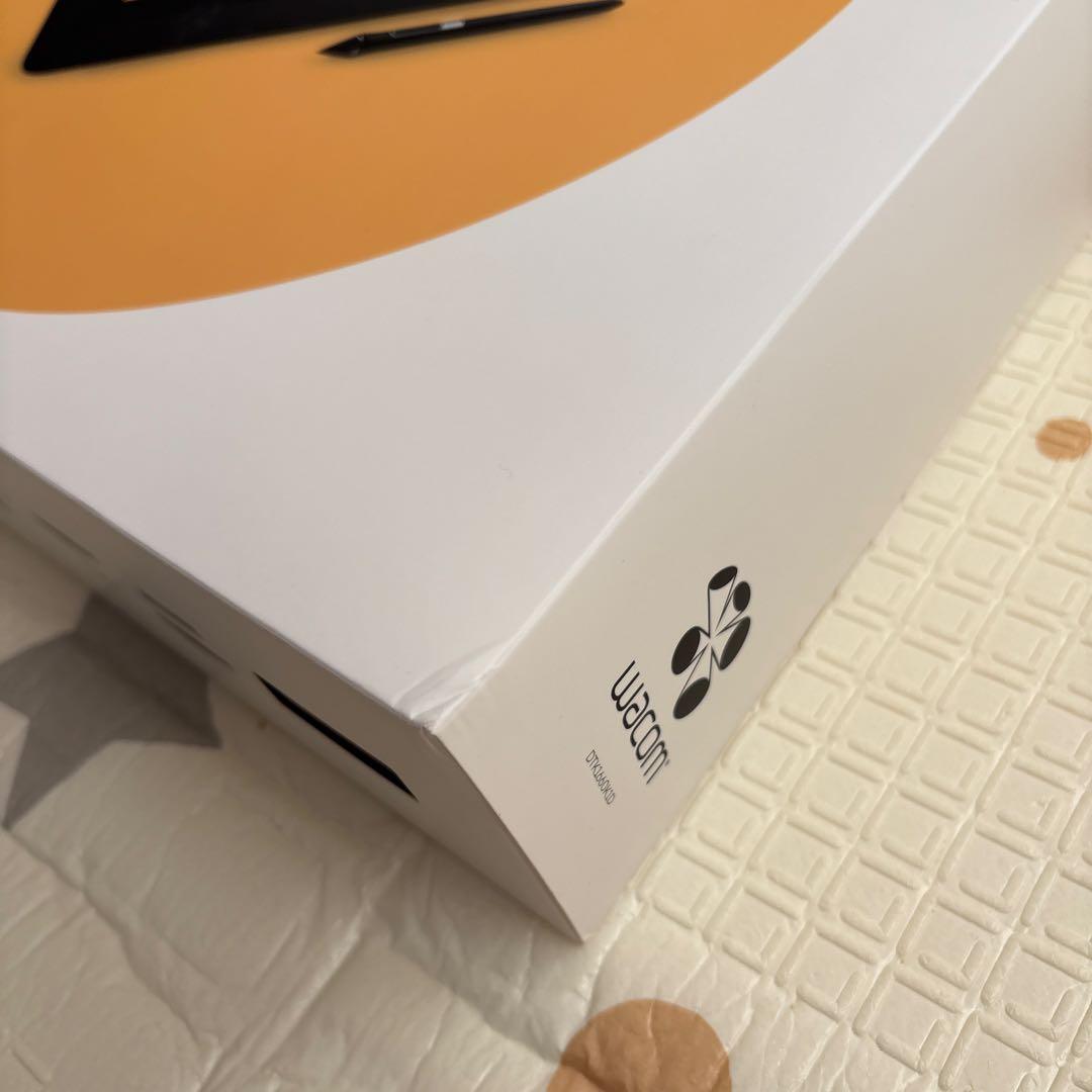 Wacom Cintiq 16液晶ペンタブレット+専用スタンド