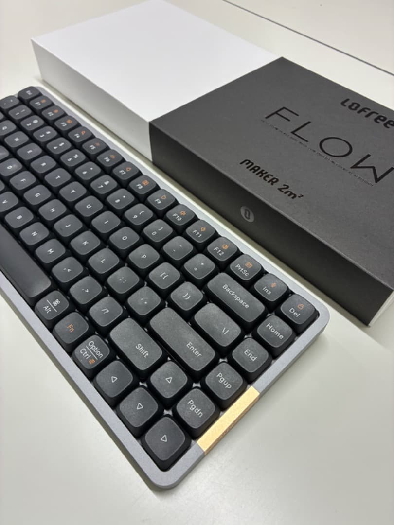 [ほぼ未使用品] Lofree FLOW ロープロファイルキーボード US配列