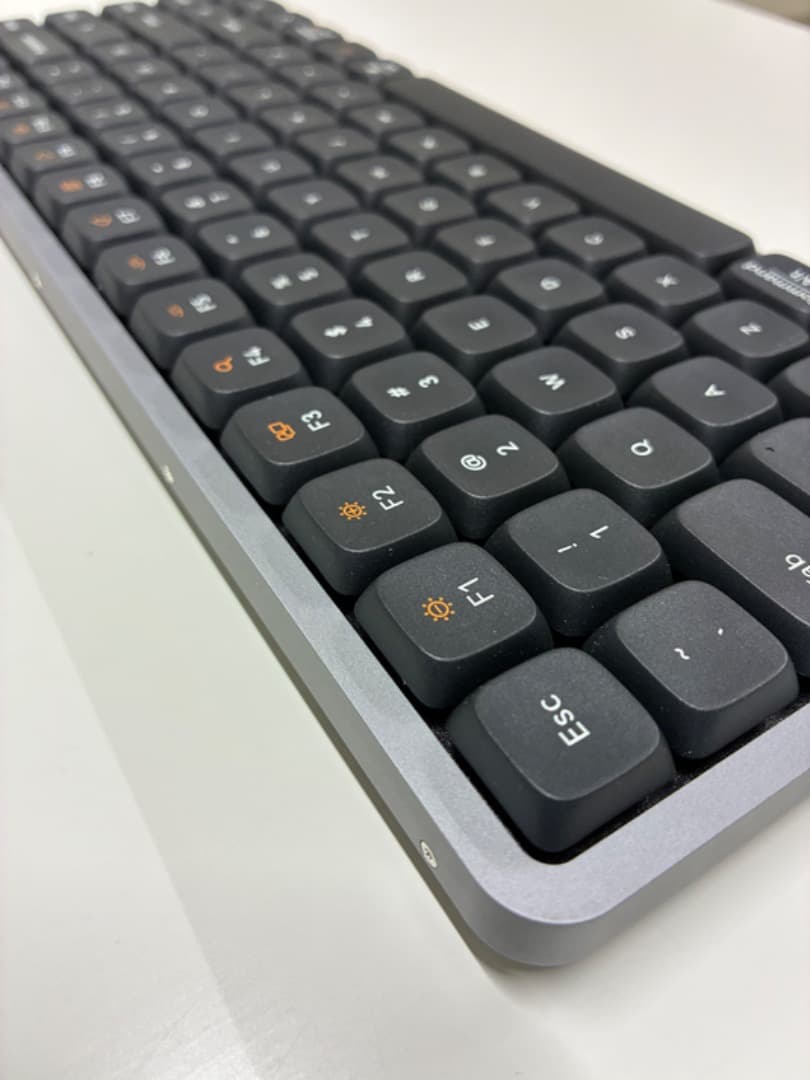 [ほぼ未使用品] Lofree FLOW ロープロファイルキーボード US配列