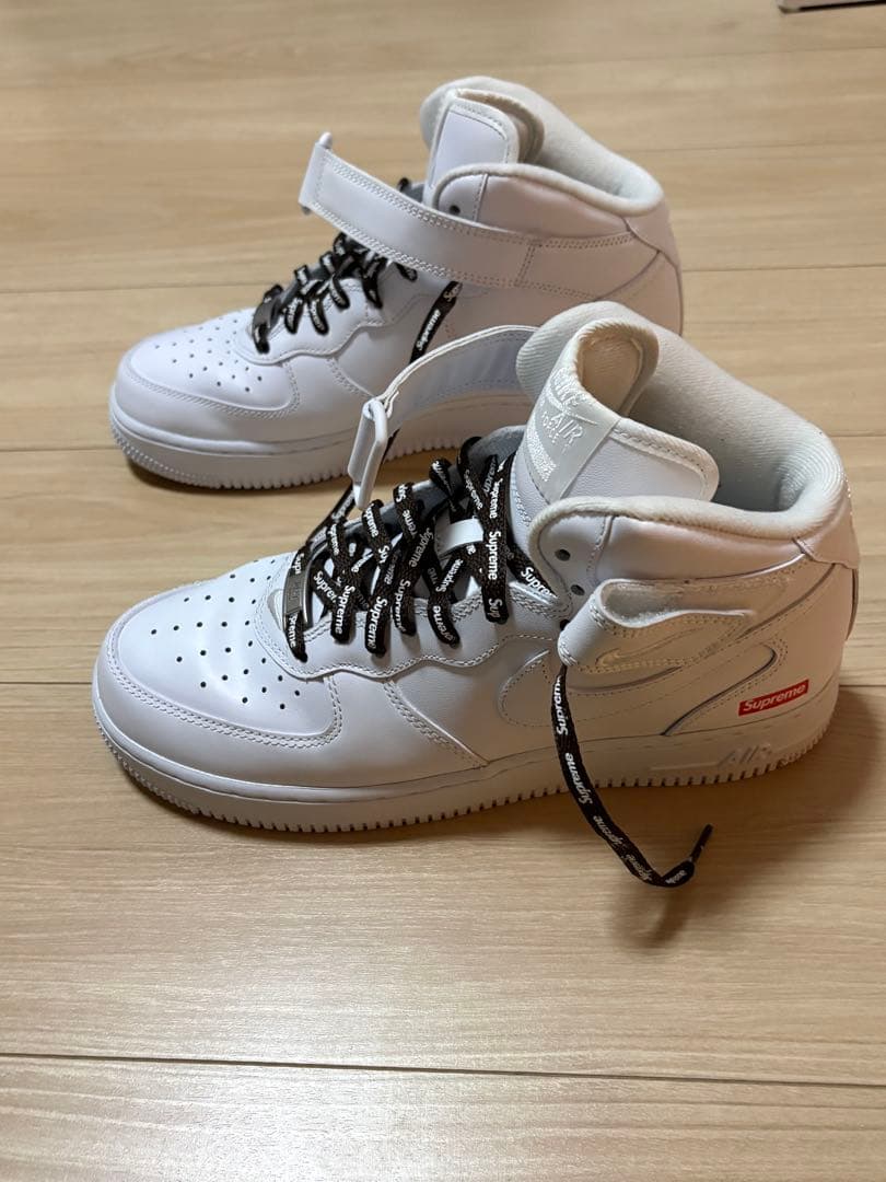 ナイキ エアフォース1 MID Supreme