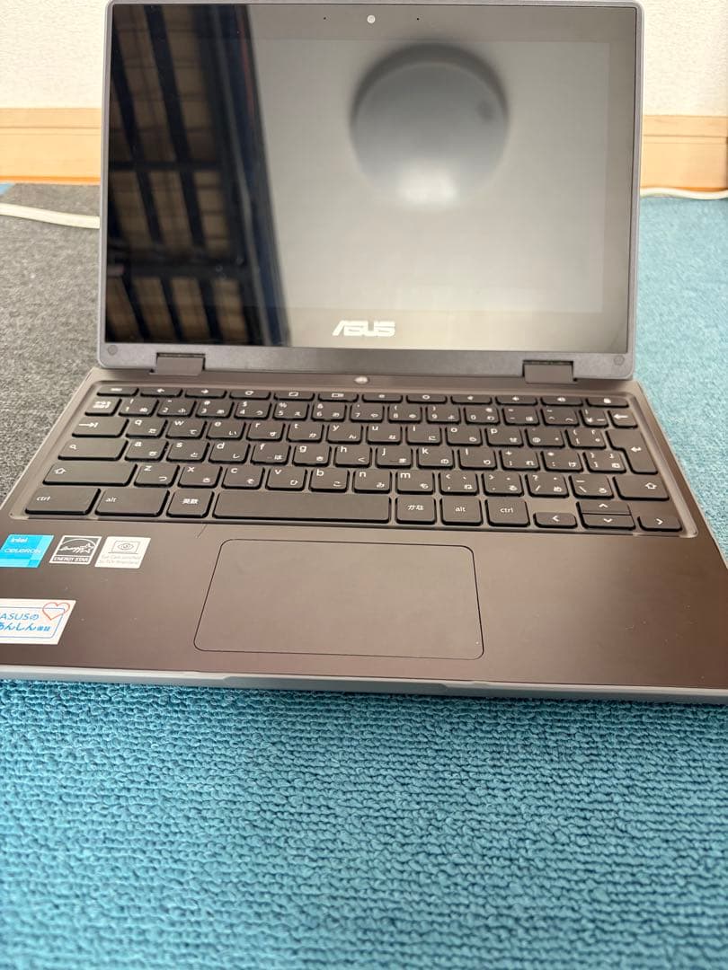 ASUS Chromebook タブレット本体