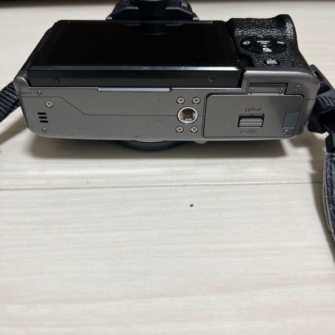 【最終値下げ】FUJIFILM X-T100 15-45mmレンズ付き