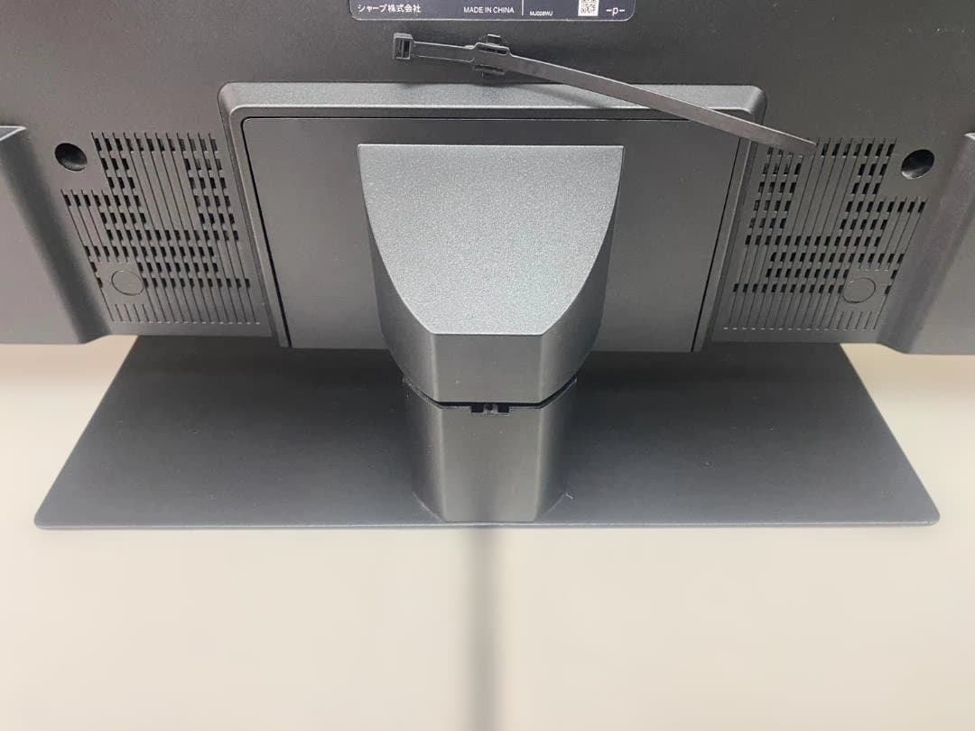 未使用品 シャープ アクオス 65インチ 4K有機ELテレビ 4T-C65EQ1