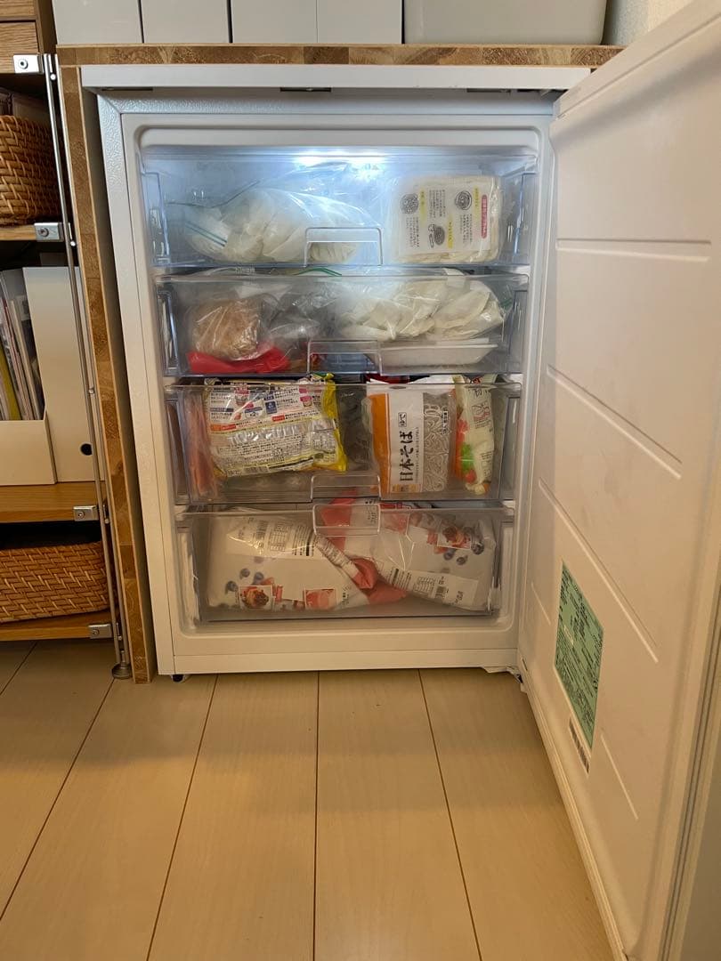 スキマックス 冷凍庫 66L IUSN-7A-W