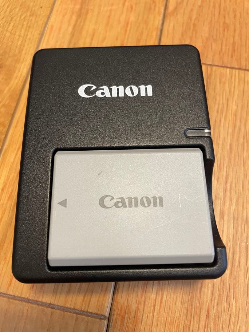 デジタルカメラ Canon EOS kiss X2