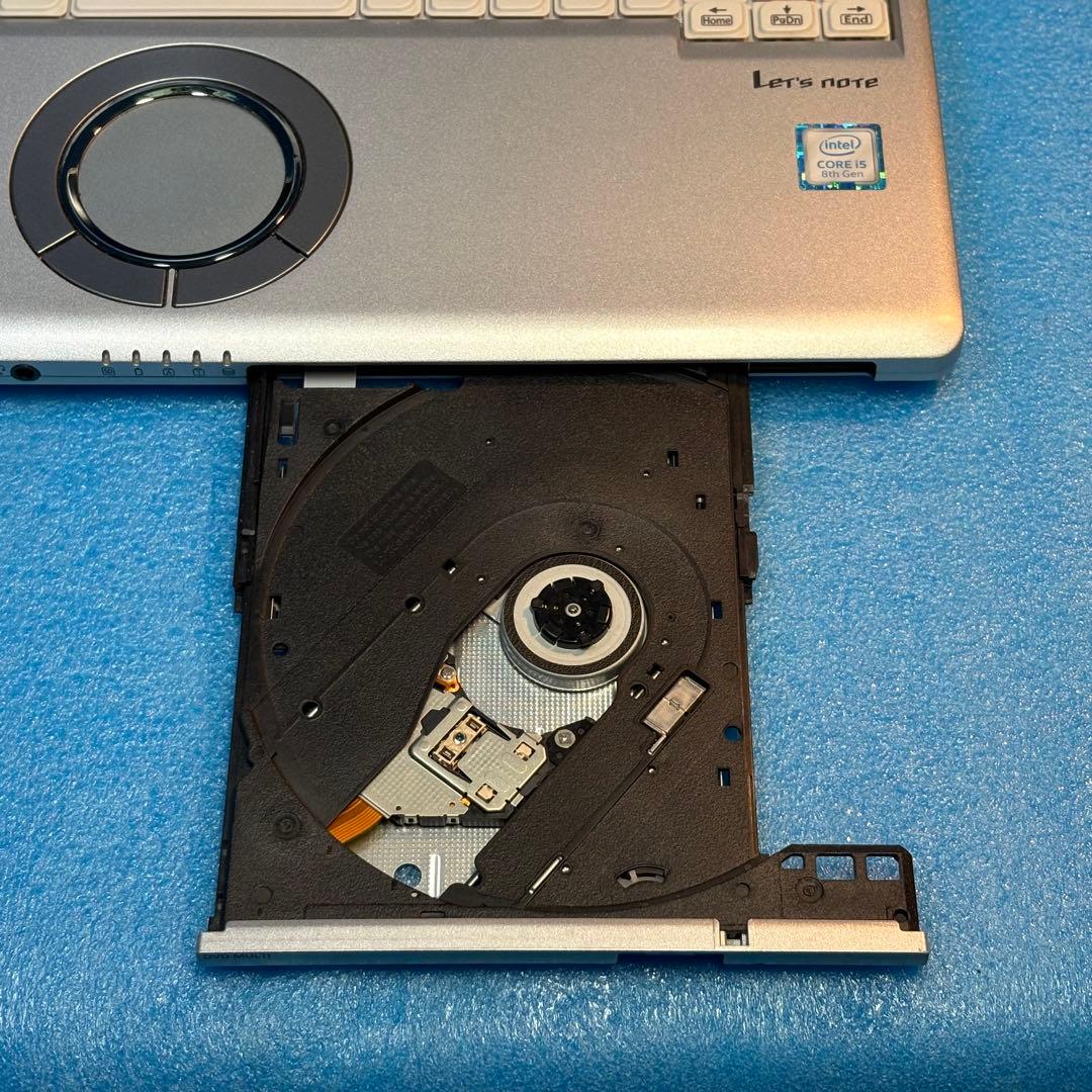 【軽量988g✨】ノートパソコン レッツノートDVDドライブ、初心者マニュアル付