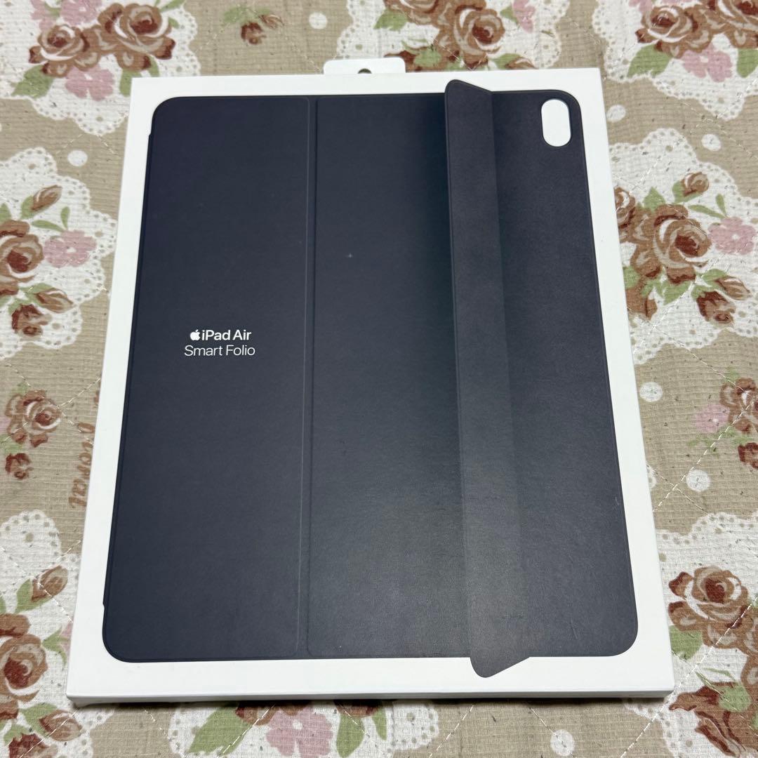 13インチ iPad Air M3 Smart Folio チャコールグレイ
