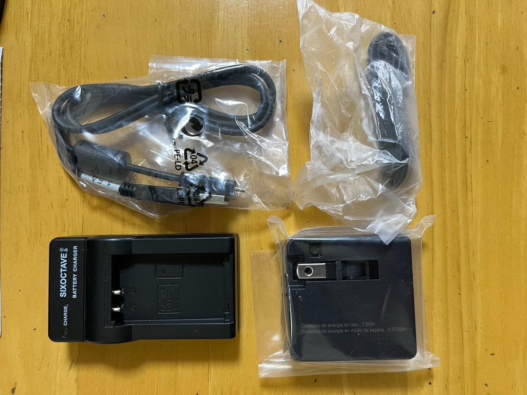 Nikon Coolpix P950　バッテリー3個 NCフィルター 美品セット