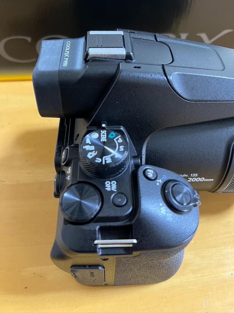 Nikon Coolpix P950　バッテリー3個 NCフィルター 美品セット