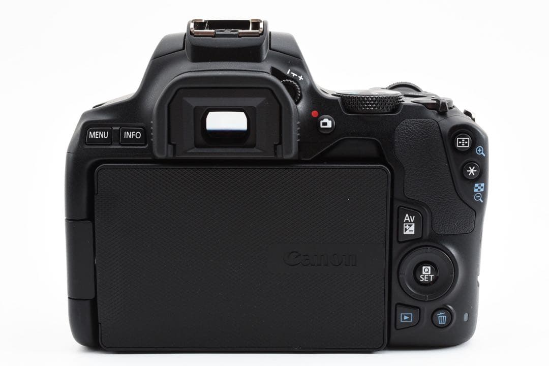 一眼レフカメラ Canon EOS Kiss X10標準&望遠ダブルレンズセット