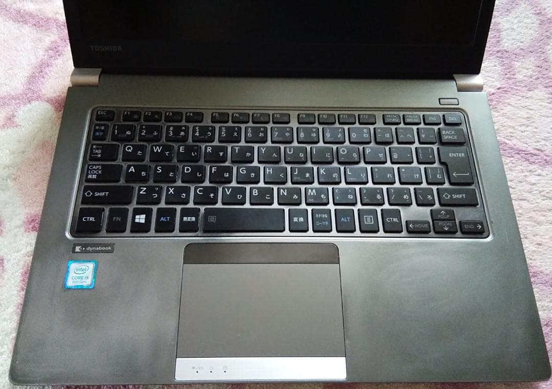 東芝　R63/M　i5-第8世代8250U　16GB　SSD256GB