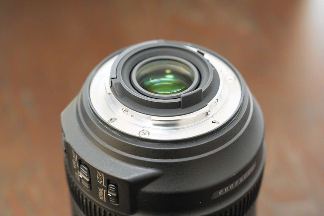 Nikon D7000 デジタル一眼レフカメラ 18-300mm