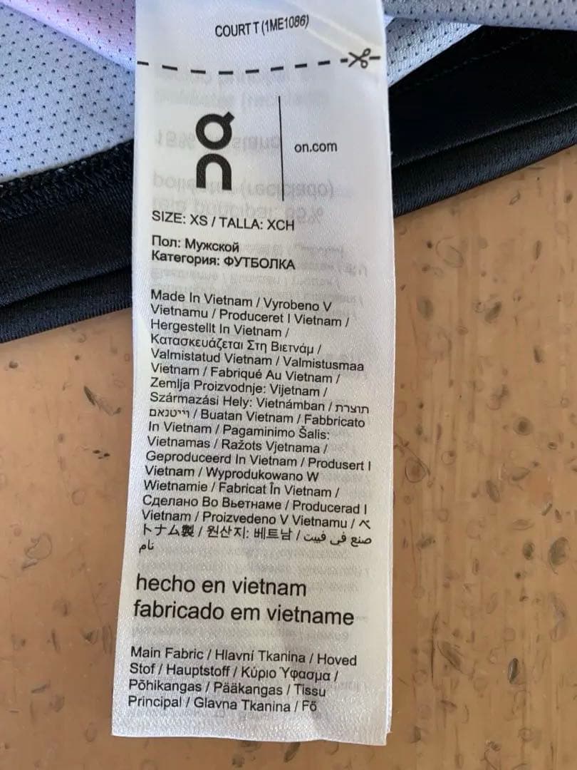 【希少XSサイズ】On court グラフィックTシャツ