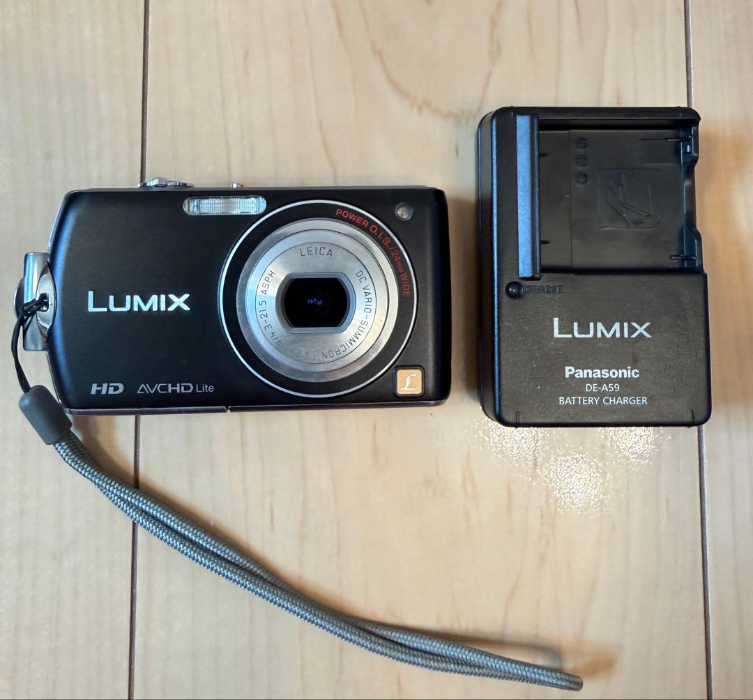 Panasonic DMC FX70 コンパクトデジタルカメラ　デジカメコンデジ